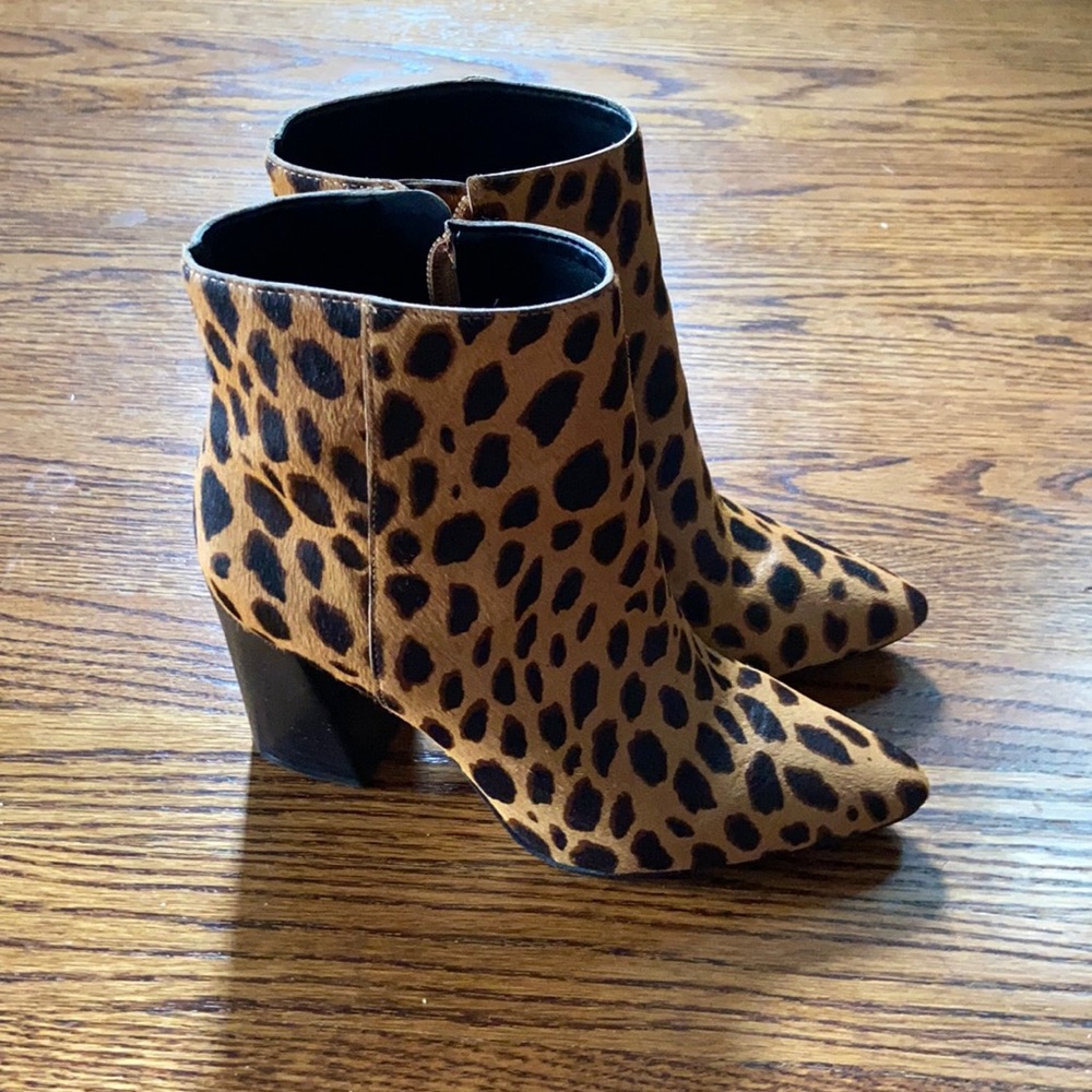 EUC Vince Camuto platform 👠